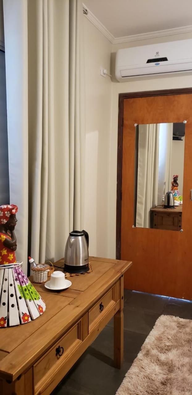 Suites Ambiente Familiar -Prox Do Thermas Aguas de Sao Pedro Room photo